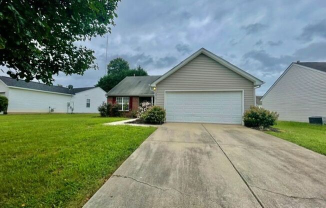 Must see this Adorable 3 bedroom 2 bath 2 garage home . Located in the Reedy Creek Plantation