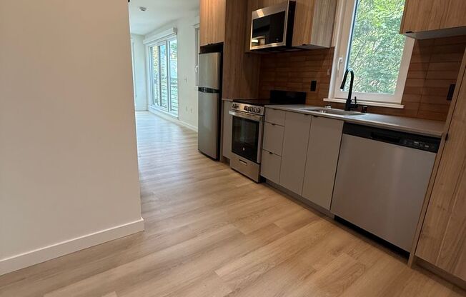 Studio, 1 bath, 364 sqft, $1,625, Unit 513