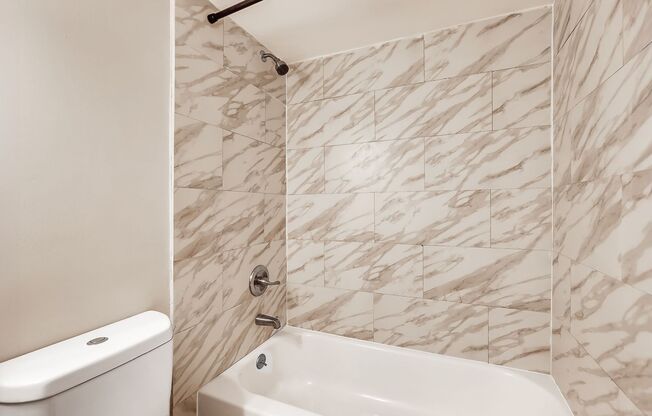 Studio, 1 bath, 400 sqft, $1,029, Unit L2