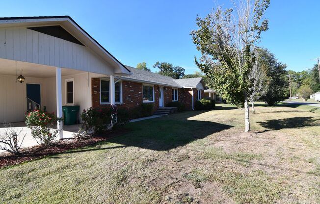 3 bed 2 bath  2,200 sqft home located in Saint Francisville, LA