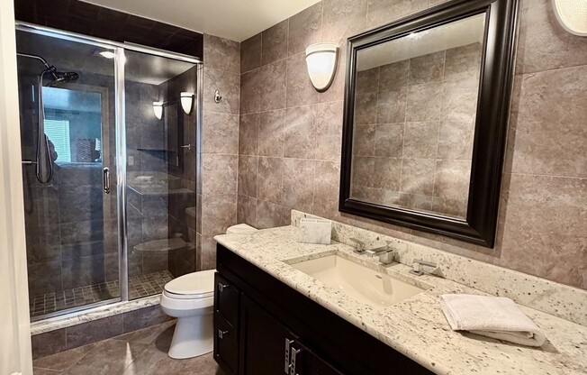 3 beds, 2 baths, 1,644 sqft, $4,600, Unit 711