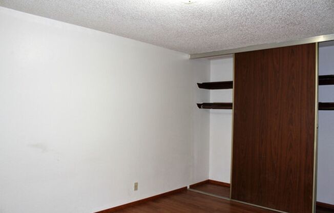 2 beds, 1 bath, $1,450, Unit 241