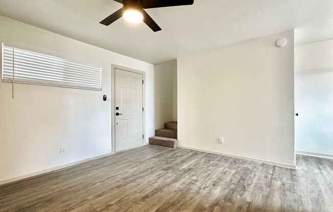 1 bed, 1 bath, 575 sqft, $999, Unit 207