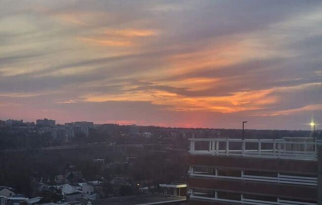 2 beds, 2 baths, $1,999, Unit 309