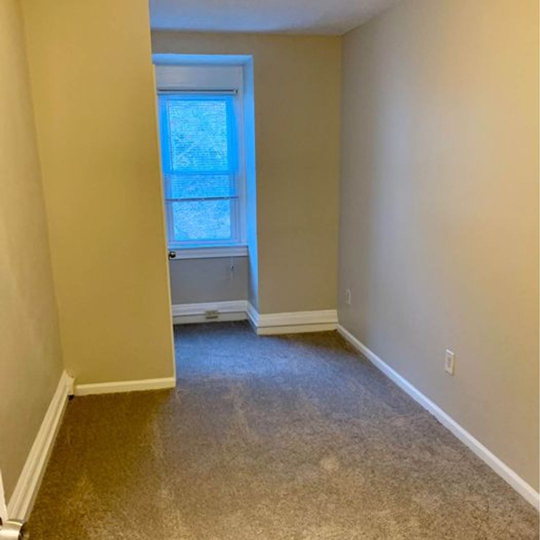 2600-2602 Spring Garden Ave.