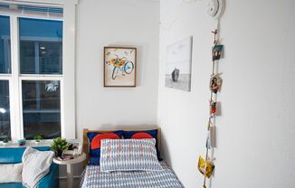 Studio, 1 bath, $999, Unit 45