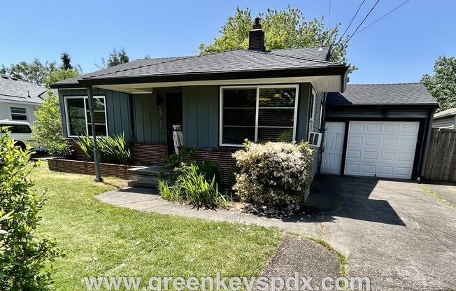 2-Bedroom House in South Tabor with Fenced Yard & Garage