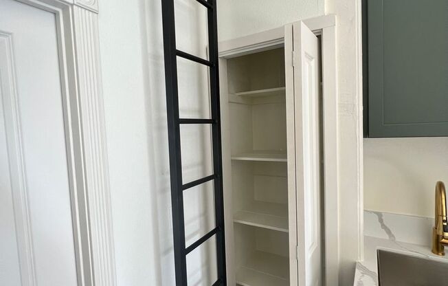 Studio, 1 bath, 254 sqft, $1,795, Unit 101