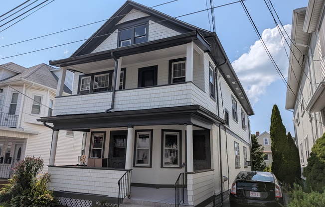 97 W QUINCY ST