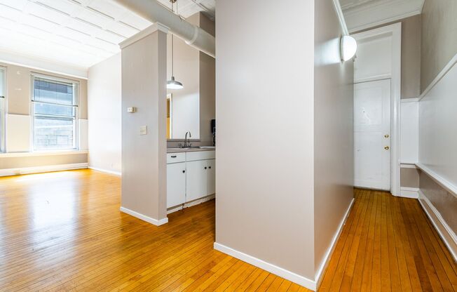 Columbian Apartments