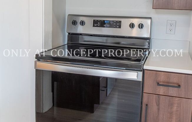 1 bed, 1 bath, 545 sqft, $1,199, Unit 11