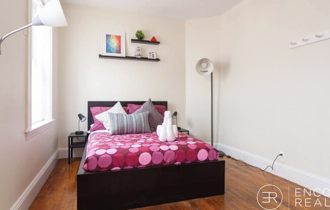 1247 Beacon St Apt 2C