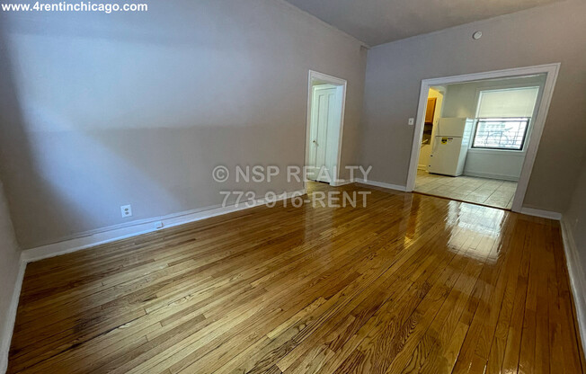 1321 5 W ESTES AVE