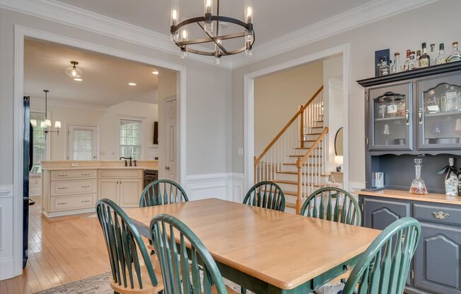5 Bed/3 Bath home with Primary Bedroom & additional bedroom on the Main Floor