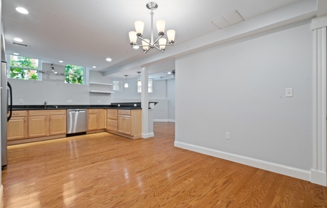 15 Strathmore Rd
