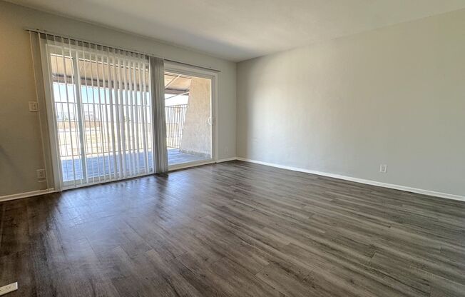 3 beds, 1 bath, 1,250 sqft, $2,398, Unit 309