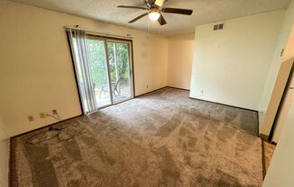 2 beds, 1 bath, $845