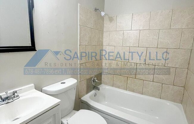 3 beds, 2 baths, $1,600