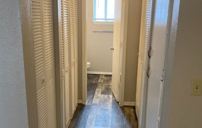 Studio, 1 bath, 520 sqft, $560, Unit 2604-101