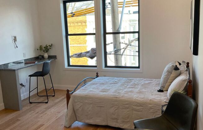 CHELSEA/BOSTON NO BROKER FEES BRAND NEW LUXURY OVERSIZED ONE BEDROOM WITH HOT WATER INCLUDED!