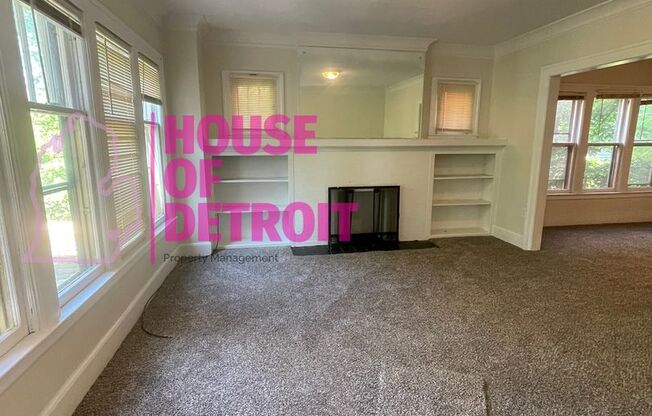 5065-5067 Linsdale St.