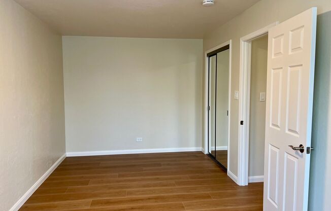 2 beds, 1 bath, $2,975