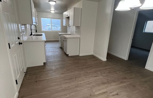 3 beds, 1 bath, $1,495