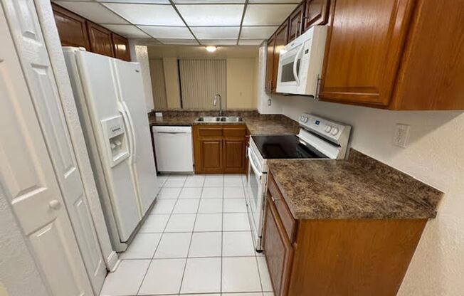 8740 NW 40 St Coral Springs, FL 33065