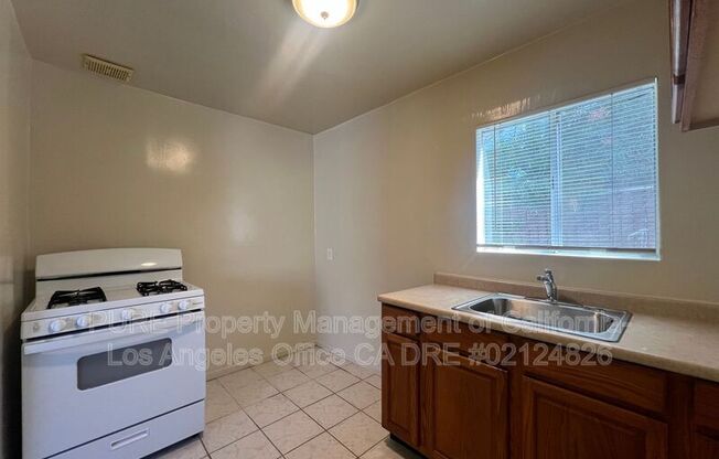 2219 PACIFIC COAST HWY