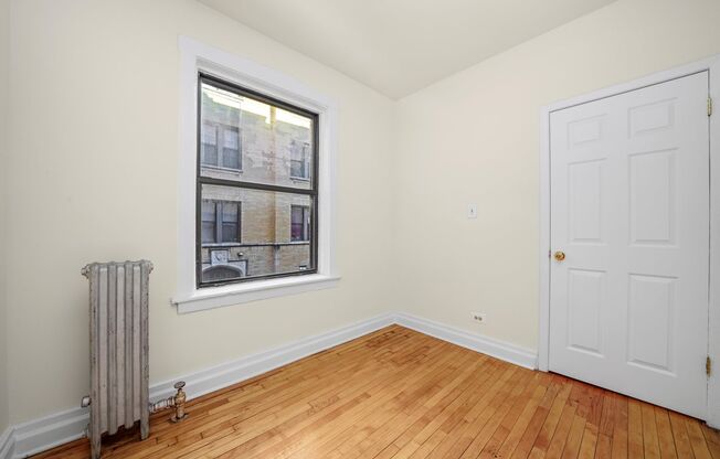 2 beds, 1 bath, 701 sqft, $1,450, Unit 1532-1F