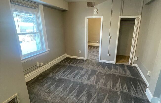 1235 Michigan Ave. (4 Unit)