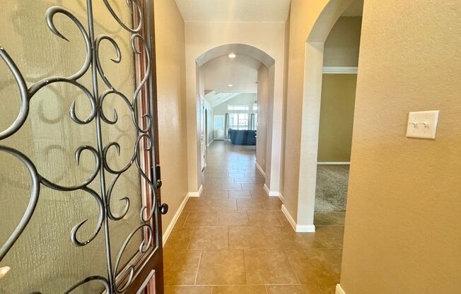 Spacious 4 Bedroom Home in Schertz!