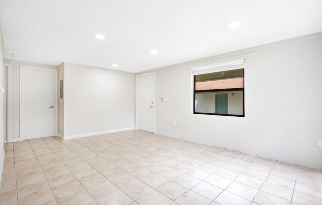 2 beds, 1 bath, 780 sqft, $1,499, Unit Bal1211.5