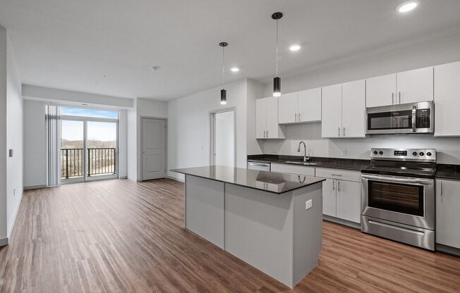 2 beds, 2 baths, 1,087 sqft, $2,095, Unit 430