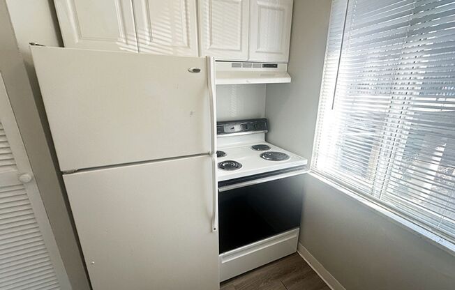 1 bed, 1 bath, 560 sqft, $825, Unit 605-07