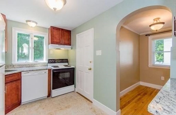 19 GREW HL RD