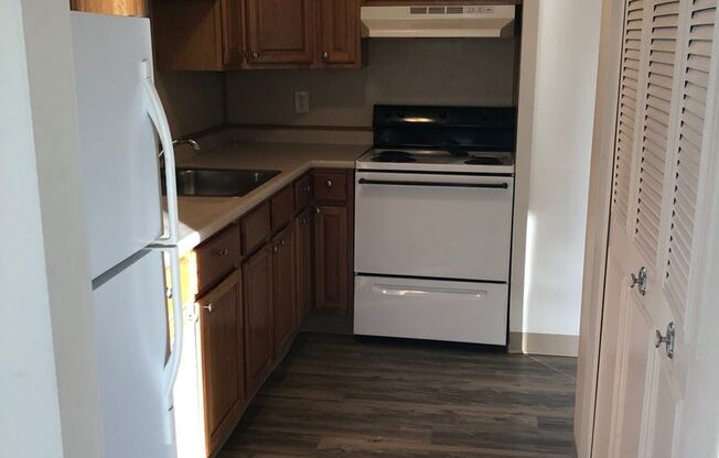 1 bed, 1 bath, $1,595, Unit 233-D11