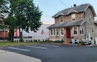 58 S FARVIEW AVE
