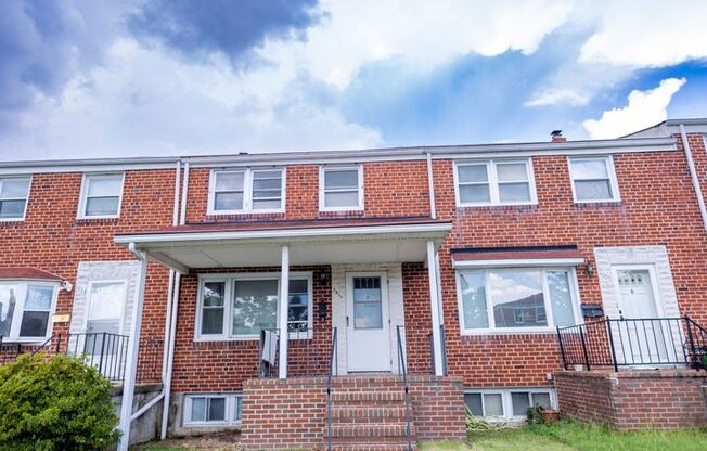 Charming 3 Bedroom Townhome in Halethorpe!