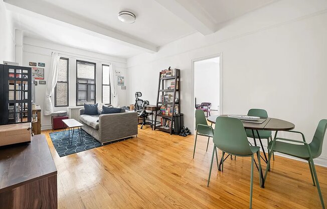 1 bed, 1.5 baths, $5,000, Unit 5H