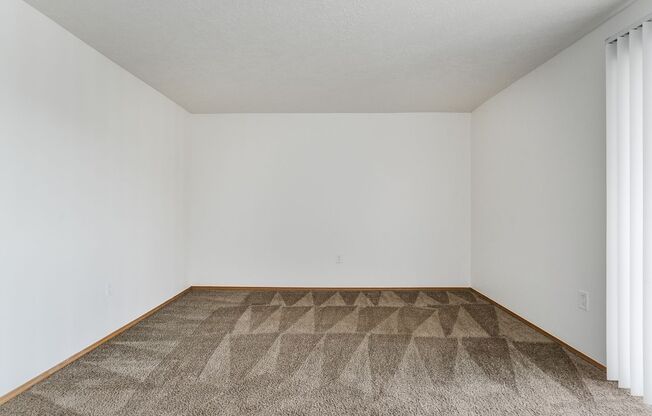 2 beds, 1 bath, 850 sqft, $1,350, Unit 1565-103
