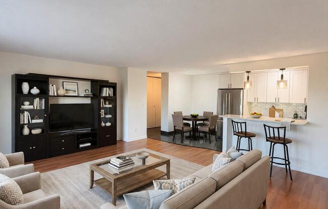 3 beds, 2 baths, 1,375 sqft, $5,200, Unit 9J