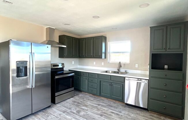 Beautiful 1 Bedroom 1 Bathroom Home