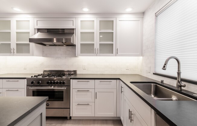 One-Of-A-Kind, Completely Remodeled 2 Bed 2 Bath Condo in Downtown Palo Alto