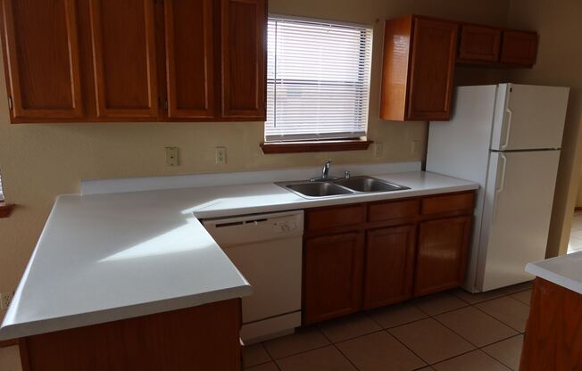 1137 West Bend Lane