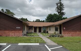 4565 SW 37 Lane