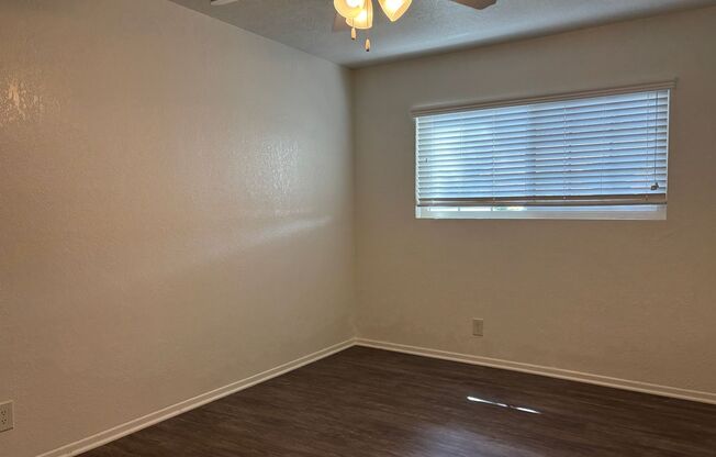 2 beds, 1 bath, 806 sqft, $2,375, Unit 5144C