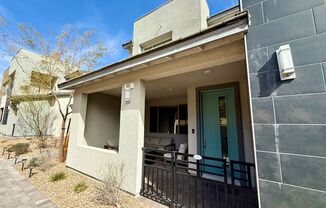 3/BD 2.5/BA Luxury Furnished Townhome! Bright, Stylish & Prime Location!