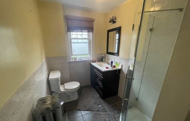 17 CUFFLIN ST