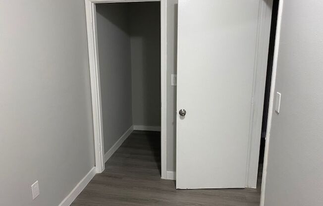 2 beds, 2 baths, 900 sqft, $1,950, Unit 3B